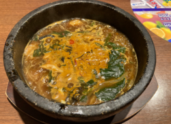 石鍋でグツグツ...