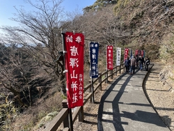 休日は駐車場も...