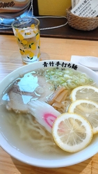 平日お昼頃初訪...