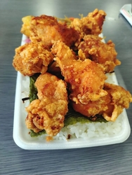 お昼のお弁当に...