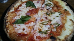 地下のスーパー...