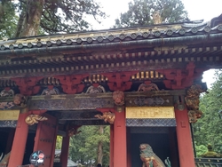 朝家を出て、駐...