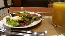 映画の前に、こ...