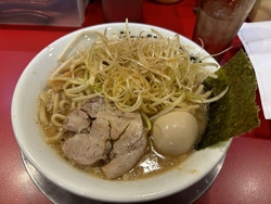 ラーメンギタギ...