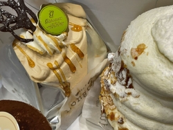 シュークリーム...