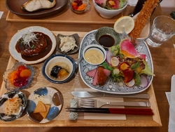 先輩と家人と3...