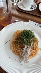 こちらのモアカ...