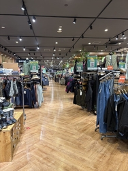 殿の付き合いで...