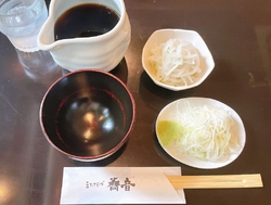 平日の開店前に...