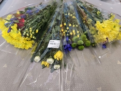 お彼岸の花を買...