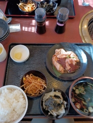 家族で食べに行...