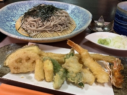 天ざるそばのラ...