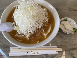 秋晴れの昼過ぎ...