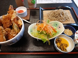 今日は、水曜日...