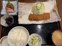 お箸で切れると...