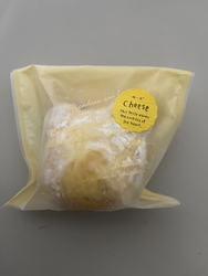 こちらのチーズ...
