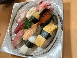 握りが美味しす...