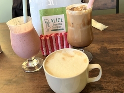 ストロベリース...