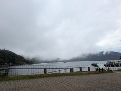 紅葉が始まった...