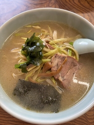 近くまで行った...