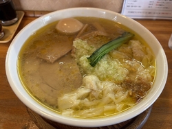 お昼は、久しぶ...