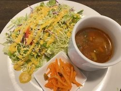 ランチに訪問し...