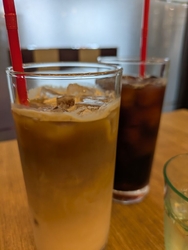 ランチに行って...