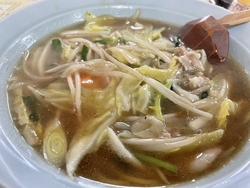 たまに昼ご飯を...