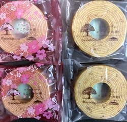 おやつを買いに...