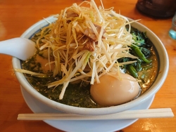 平日13時頃訪...