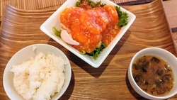 平日14時頃訪...