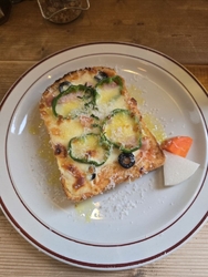 ドリンクやパン...