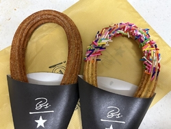 那須にチュロス...