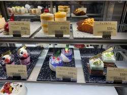 ケーキをテイク...