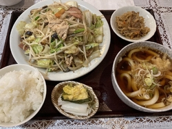 岡本駅近くの大...