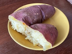 焼き芋のいい匂...