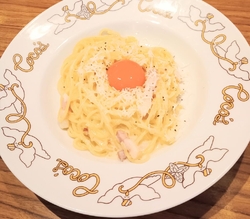 カルボナーラと...