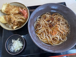 2人でランチ訪...