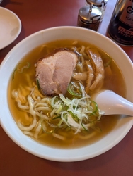 澄んだ醤油味の...