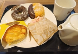 ドーナツブッフ...