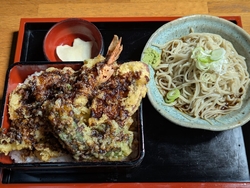 4号線沿いにあ...