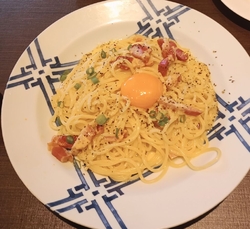 「厚切りベーコ...