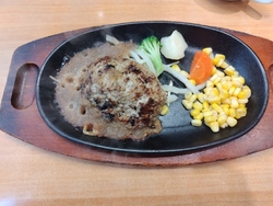 宮ハンバーグを...