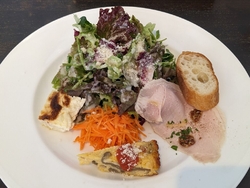 前菜の盛り合わ...