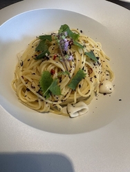 ランチにパンと...