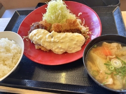 タルタルチキン...