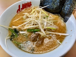 お昼時に立ち寄...