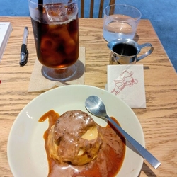 午後のお茶にお...
