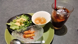 平日午後初訪問...