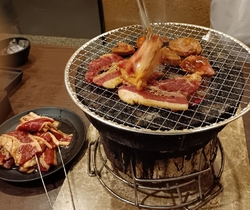 気軽に焼肉を、...